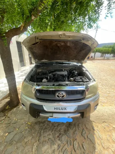 Toyota Hilux CD D4-d 4X4 2.5 16V 102cv TB Dies. 2008