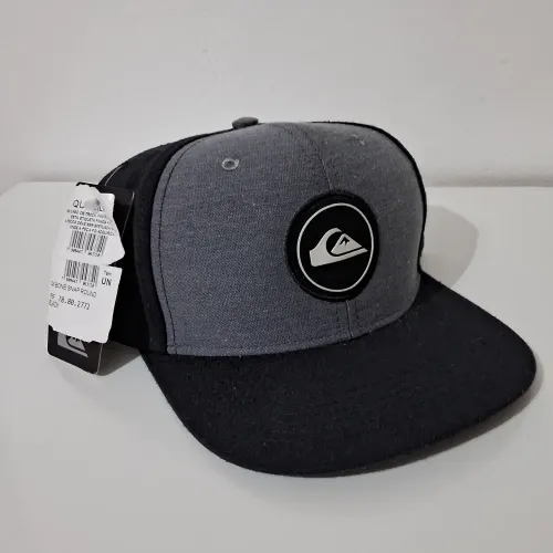 Bone quiksilver flexfit 