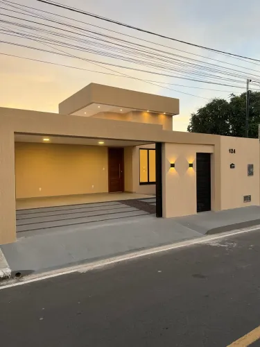CASA ALTO PADRAO ARUANA