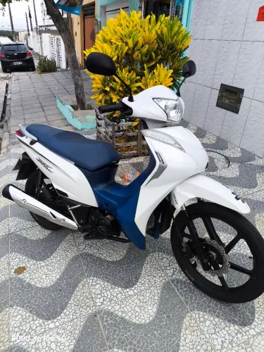 JET 50 cilindradas ano 2024 vendo e troco 