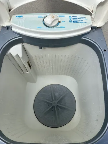 Tanquinho Arno 5kg