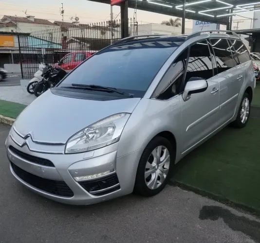 Citroen C4 Picasso Grand 2.0 16V 143cv AUT 2011