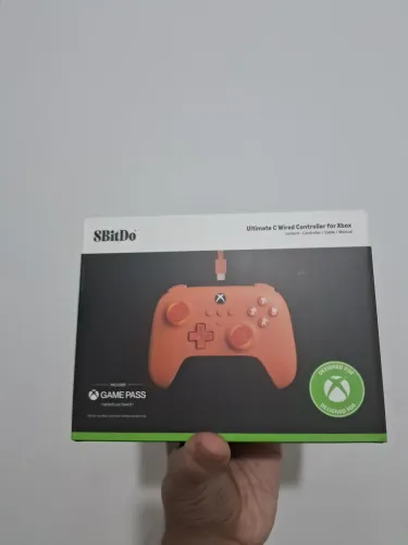 Controle xbox com fio + 1 mês de gamepass