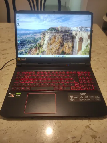 Notebook Acer Nitro R8HN Ryzen 7 16GB Geforce