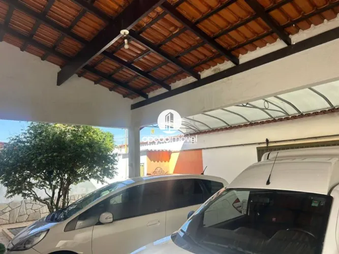 Casa com 3 dormitórios à venda, 196 m² por R$ 610.000,00 - São Carlos - Anápolis/GO