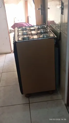 Vendo fogão de 6 bocas