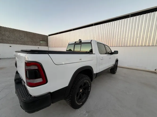 Ram 1500 Rebel 5.7 Hemi CD V8 4X4 AUT 2022
