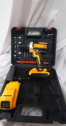 Furadeira e parafusadeira 21v