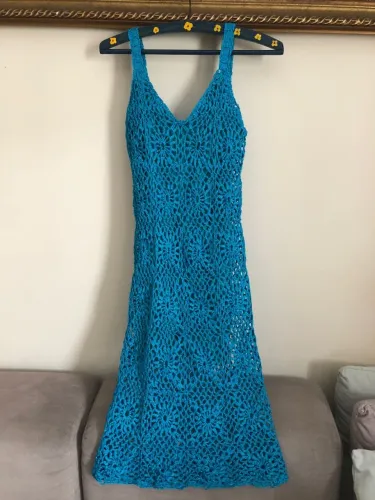 VESTIDO DE CROCHE AZUL