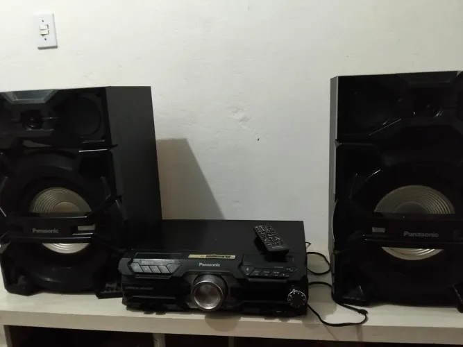 Som Panasonic novo sem marca de uso 