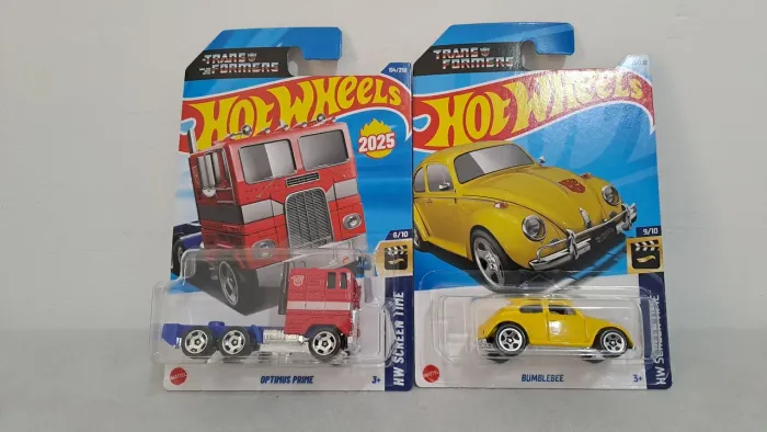 MT 2 Transformers Optimus Prime + Bumblebee Hot Wheels Novos e Lacrados