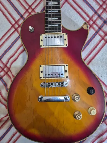 Guitarra ?