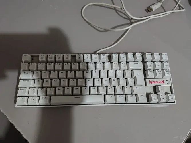 Vendo Teclado e processador