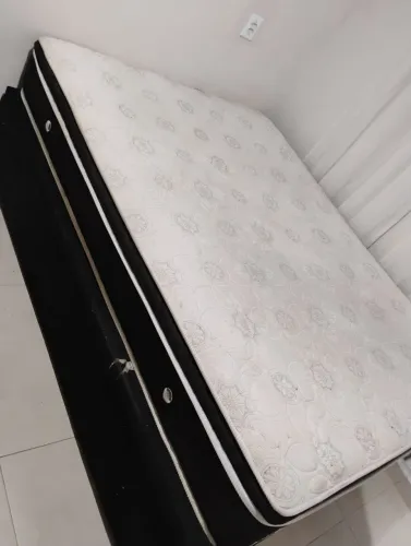 Cama de casal usada Birigui Sp