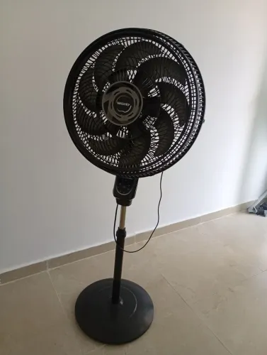 Ventilador Malory com controle remoto