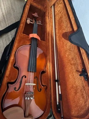Violino Hofna- Pouco Usado