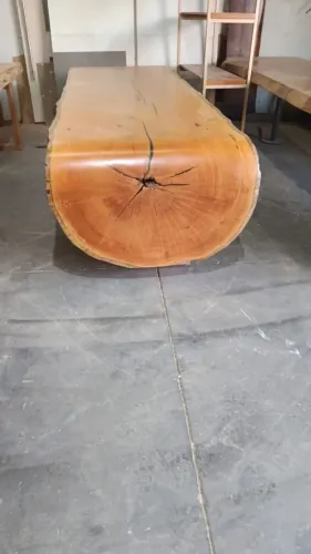 Mesa cascata a pronta entrega com 3.10 de comprimento por 120 de largurae