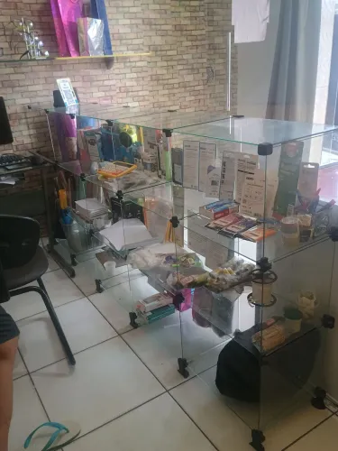 Balcão Colmeia de vidro 