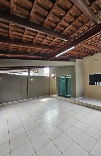 Casa a venda no maracangalha