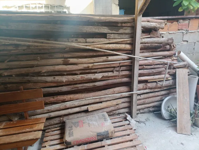 Vendo escora para laje 3m