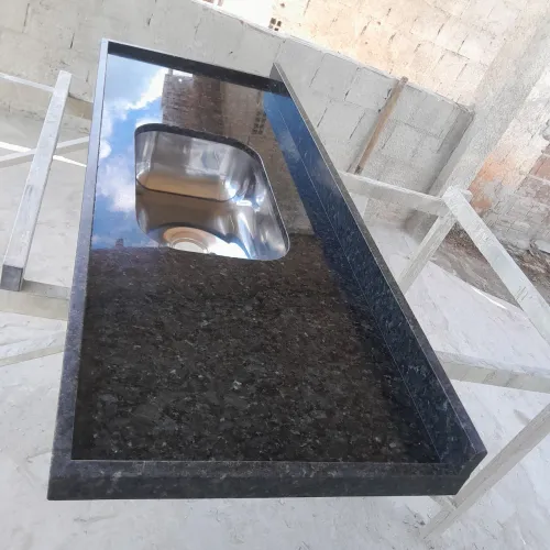 Lavatório em Granito
