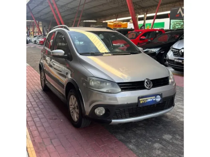 Volkswagen Crossfox 1.6 MI Total Flex 8V 5P 2014