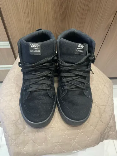 Tenis Vans Ultrarange Cano Alto