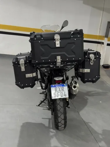 Kit 3 Baús para moto com suporte universal