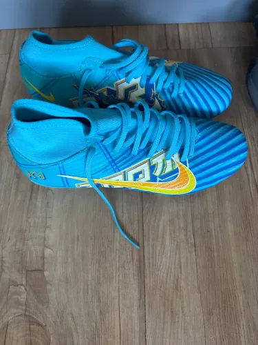 Chuteiras Nike Zoom Mercurial Superfly 9 Academy KM IC para homem, azuis, tamanho 39
