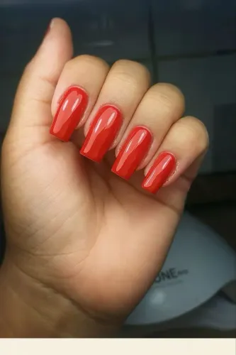 Alongamento de unhas 