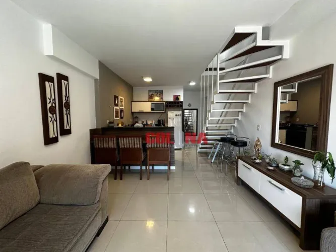 Loft com 1 dormitório à venda, 49 m² por R$ 495.000,00 - Itaipava - Petrópolis/RJ
