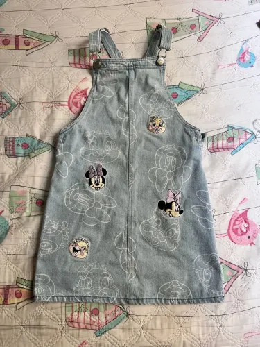 Jardineira jeans infantil 4 anos