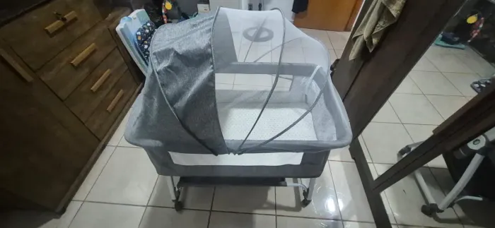 Berço balanço portátil Moisés mosqueteiro infantil