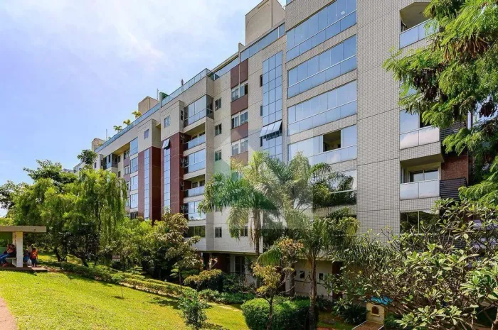 Sqn 213 Asa Norte Apartamento 3 quartos Varanda DCE 1 Vaga 105 m²