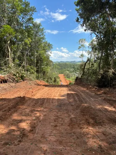 Terrenos próximo a represa aproveite
