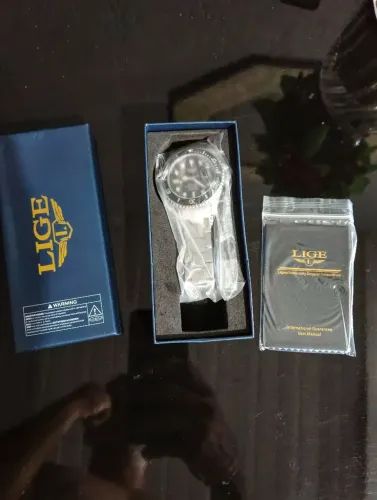 Relógio estilo submariner