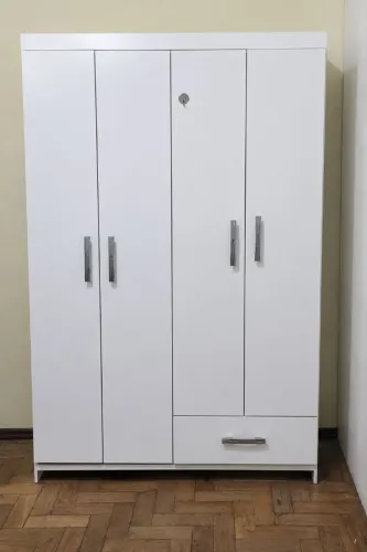 Guarda roupa