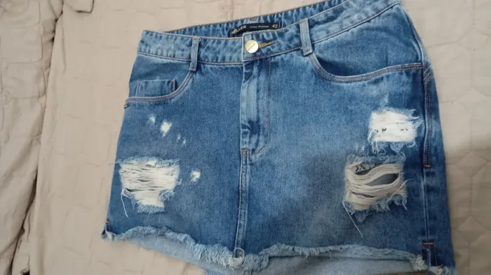 Saia Miller veste 40 ao 42 R$40,00