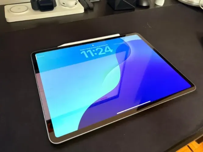 Ipad Air M2 13" 128gb + Apple Pen Pro