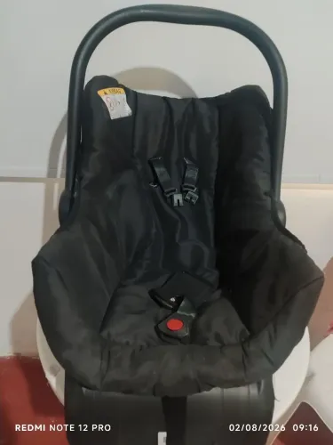 Vendo essa cadeirinha
