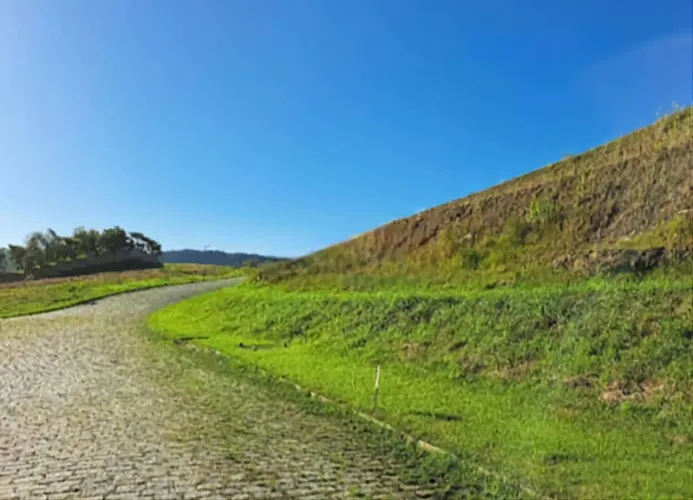 Terreno condomínio Pedra do Vale Maricá aceito carro