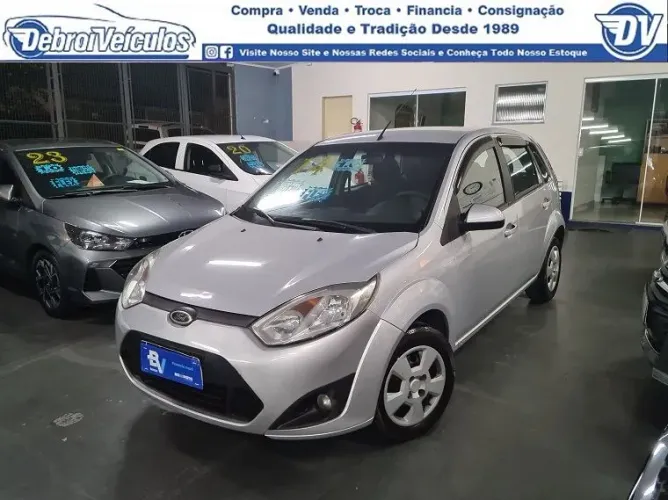 Ford Fiesta 1.0 Rocam SE Plus Hatch 8V Flex 4P Manual 2014