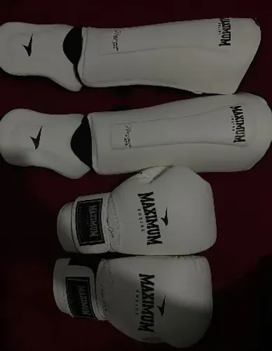 Kit - Luva e caneleira Maximum