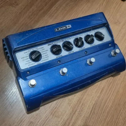 Pedal line 6 mm4 modulation modeler 