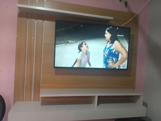 Painel para televisão