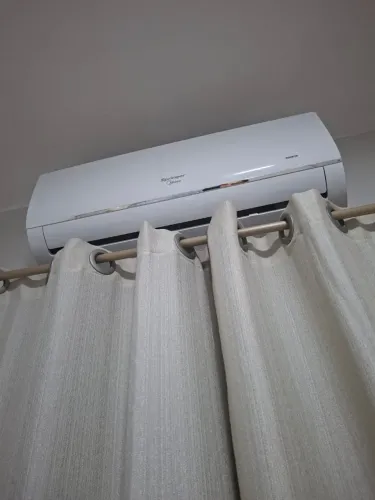 AR SPRINGER MIDEA 12BTUS