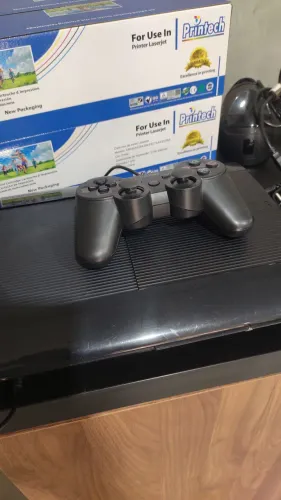 PlayStation 3 HD 320. Com hen e jogos