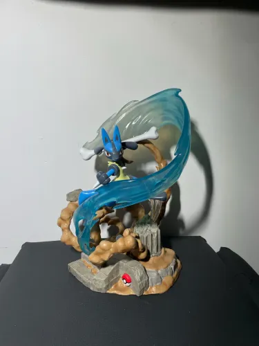 Luminária lucario figure