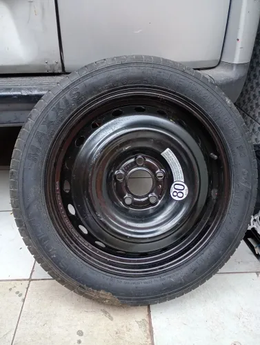 Estepe da jeep