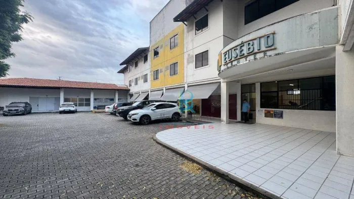 Sala, 33 m² - venda por R$ 180.000,00 ou aluguel por R$ 2.275,63/mês - Centro - Eusébio/CE